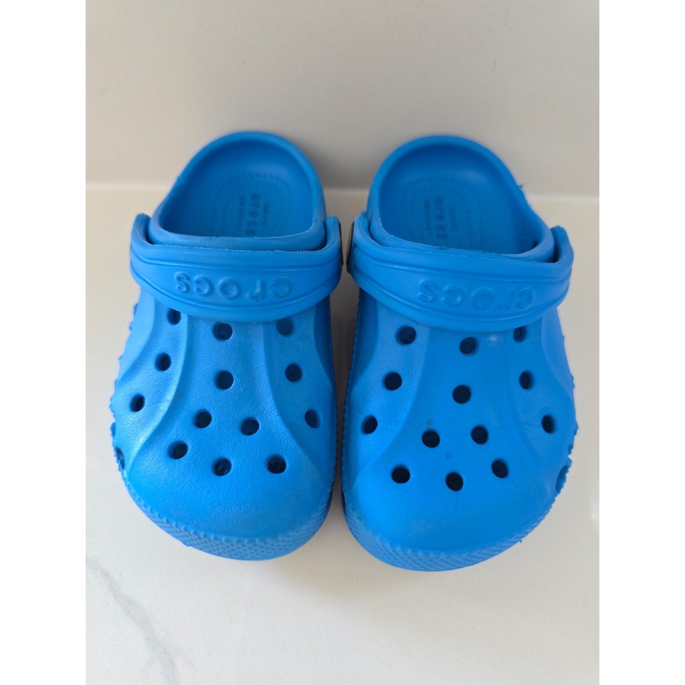 Crocs Classic Clog Bright Blue Kids Toddler Size 8 Slip On Water Shoes Comfort